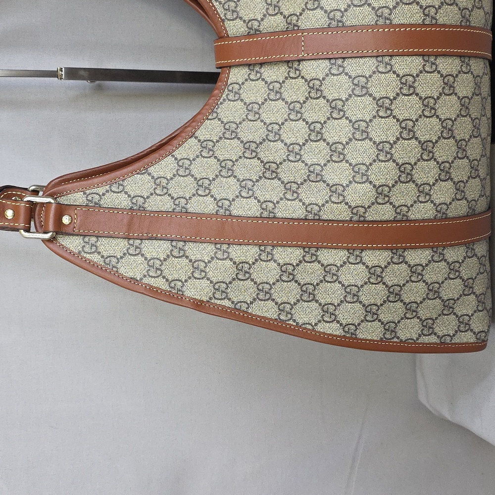 GUCCI GG Supreme Joy Shoulder Bag - Picture 6 of 16